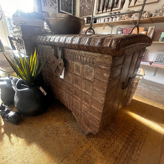 Vintage Indian Glory Chest