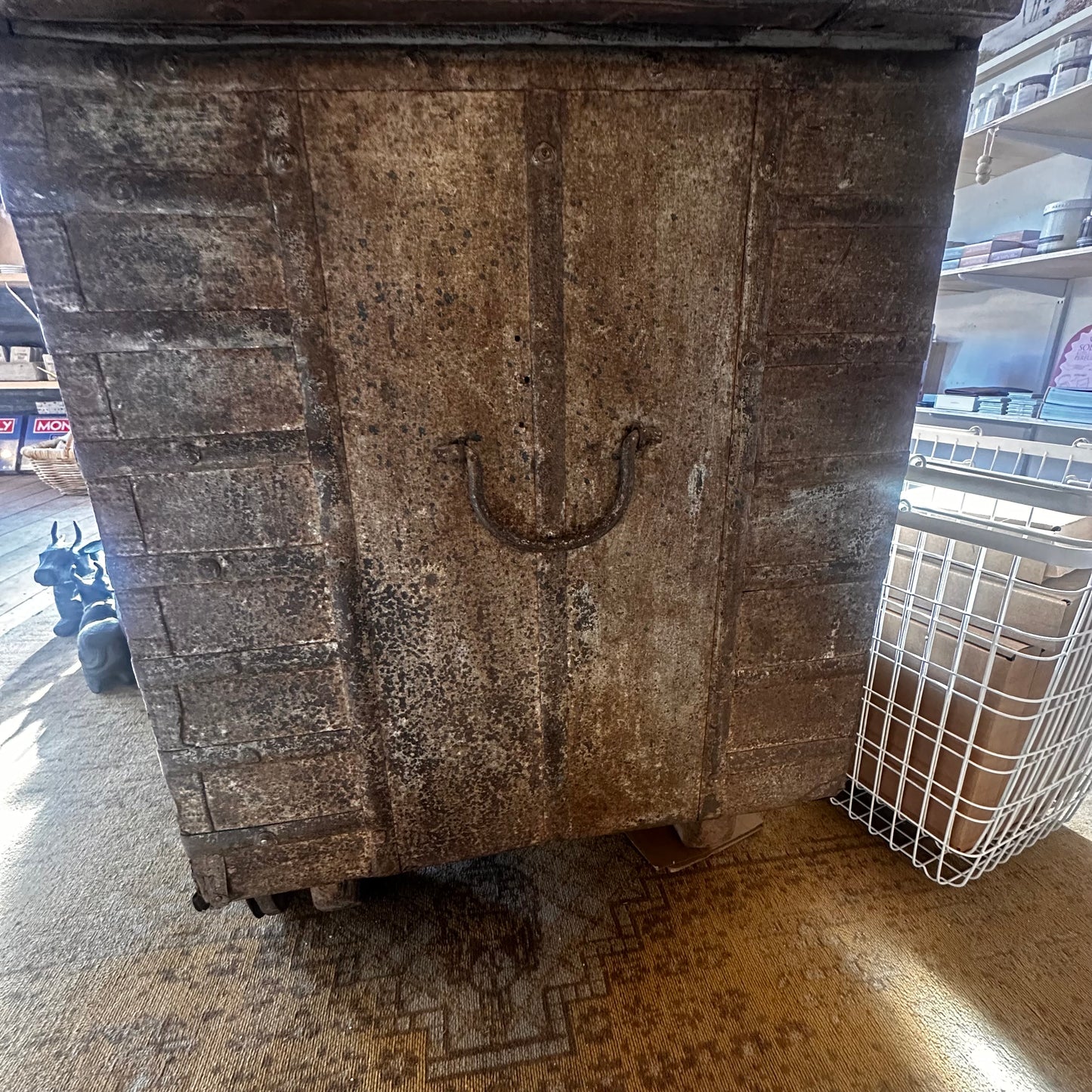 Vintage Indian Glory Chest