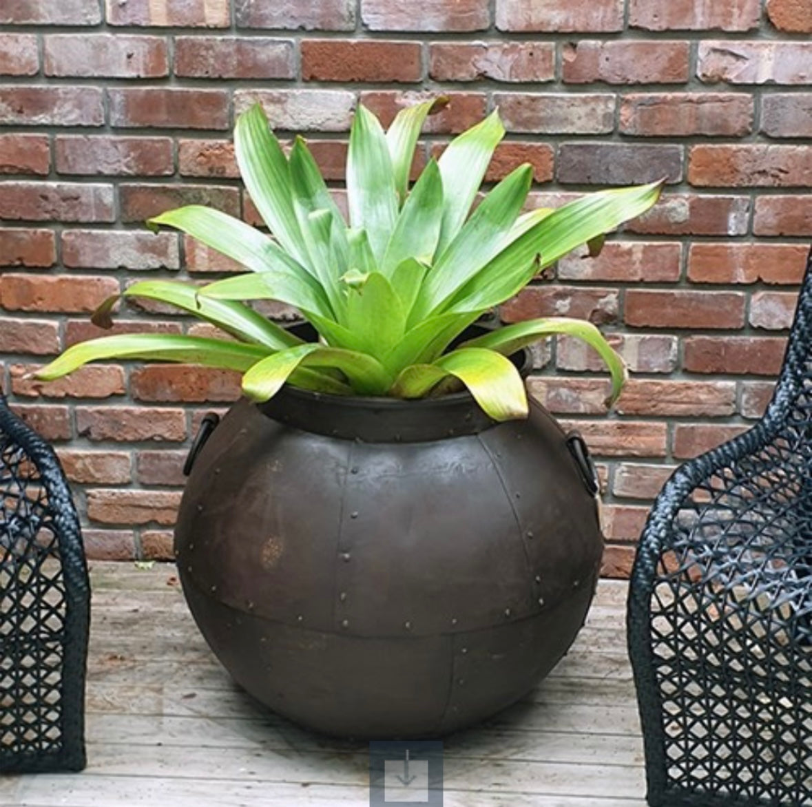 Sahar Cauldron Reclaimed Iron Pot - 3 sizes