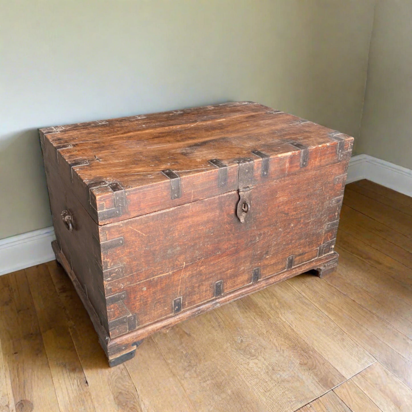 vintage chest