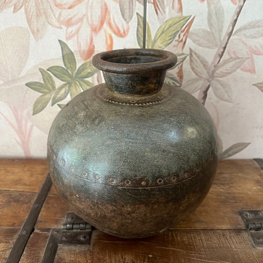 reclaimed iron pot