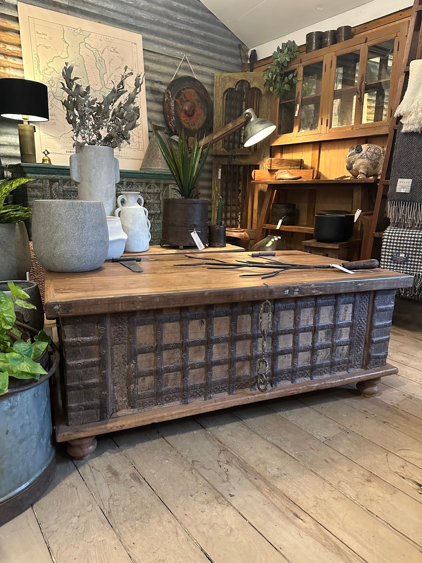 Vintage Chest - Natural - 1200x700x500mm high